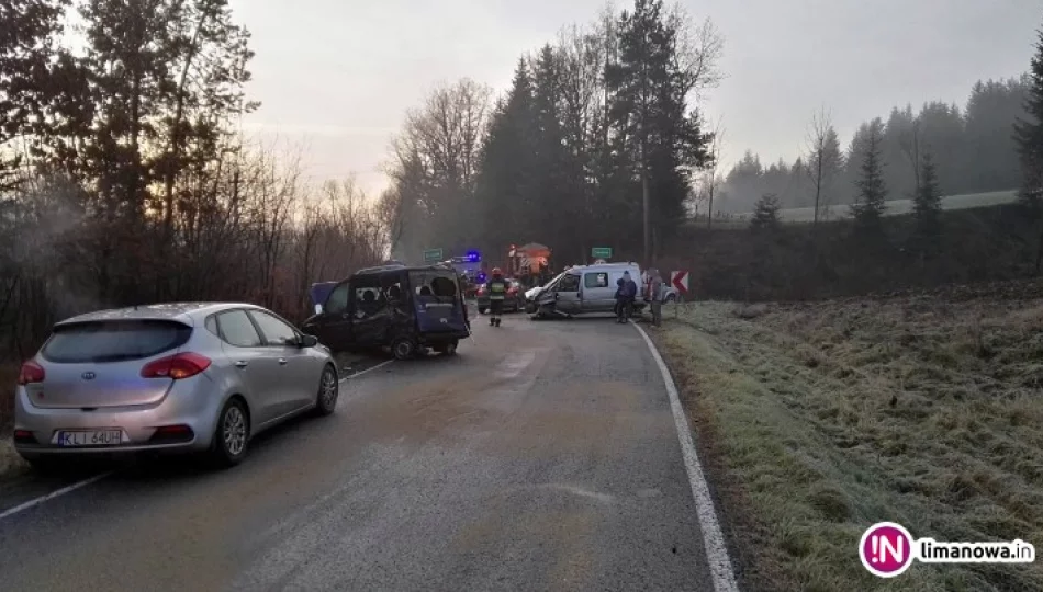 Groźnie wyglądające zderzenie dwóch aut - zdjęcie 1