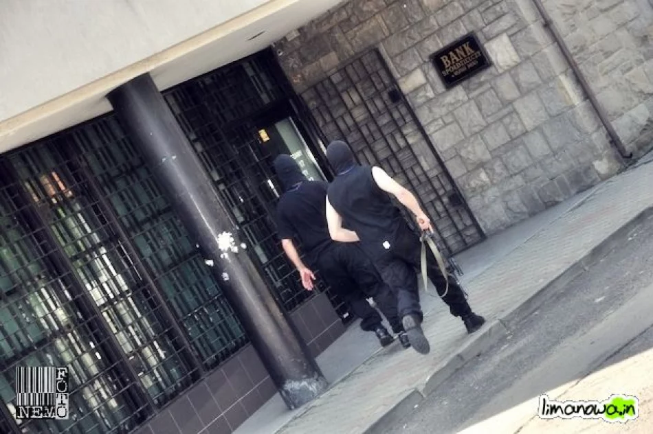 Napad na bank i rozbrajanie bomby - zdjęcie 5