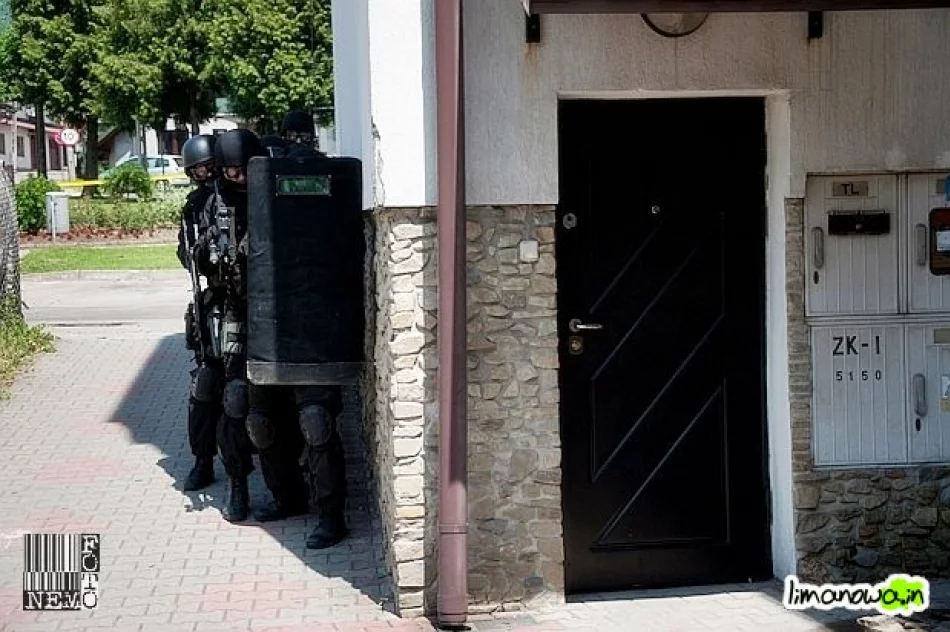 Napad na bank i rozbrajanie bomby - zdjęcie 11