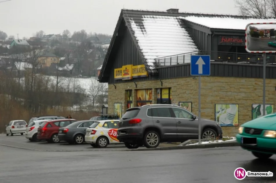 Jednokierunkowo przy urzędzie gminy - zdjęcie 2