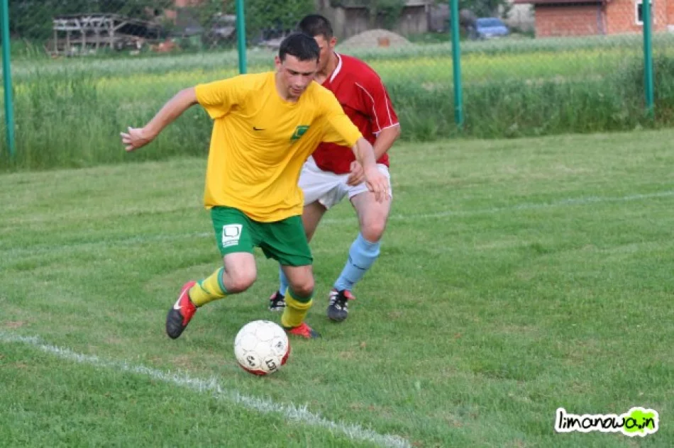 Sokół prowadził 3-0, przegrał 3-4 - zdjęcie 8