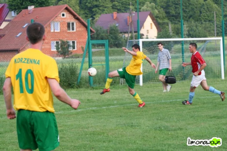 Sokół prowadził 3-0, przegrał 3-4 - zdjęcie 12