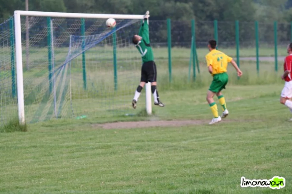 Sokół prowadził 3-0, przegrał 3-4 - zdjęcie 15
