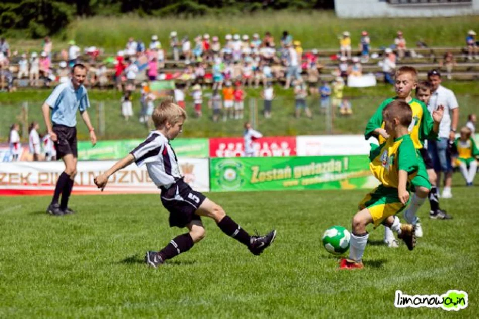 Małopolski finał Turnieju „Z podwórka na stadion o Puchar Tymbarku” - zdjęcie 5