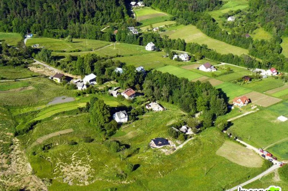 Osuwisko z lotu ptaka (aktualizacja 22:15 6 VI 2010) - zdjęcie 20