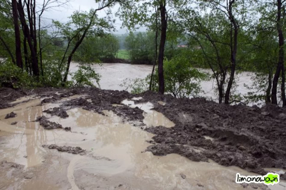 Straty intensywnych opadów - wtorek - zdjęcie 15