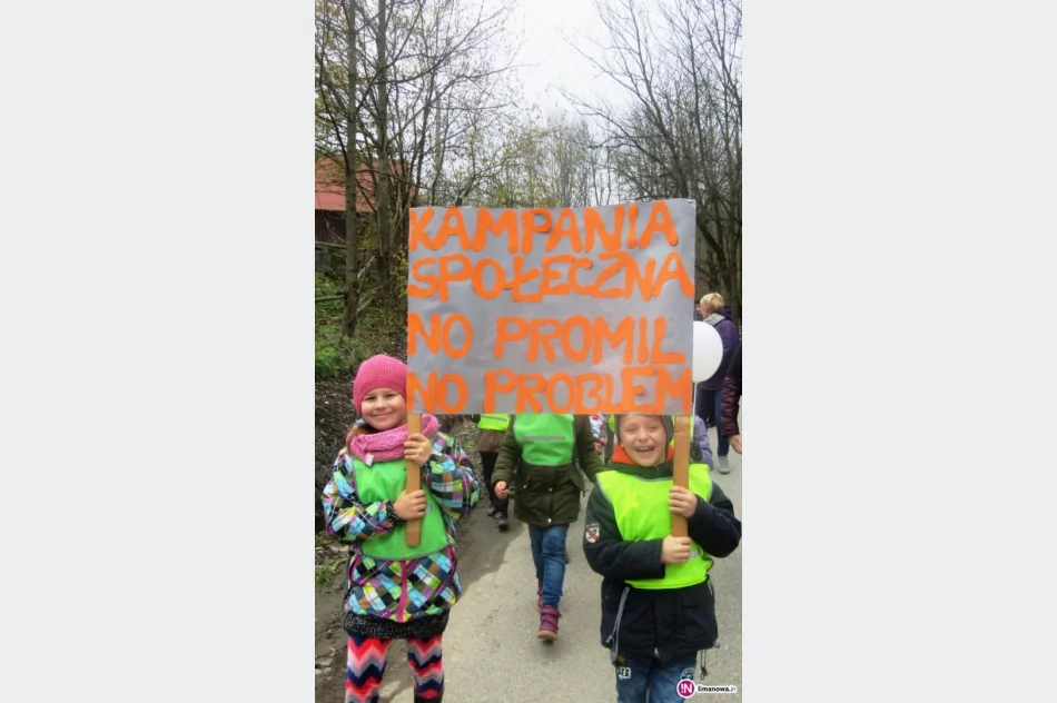 Uczniowie uczestniczyli w Marszu Trzeźwości - zdjęcie 3