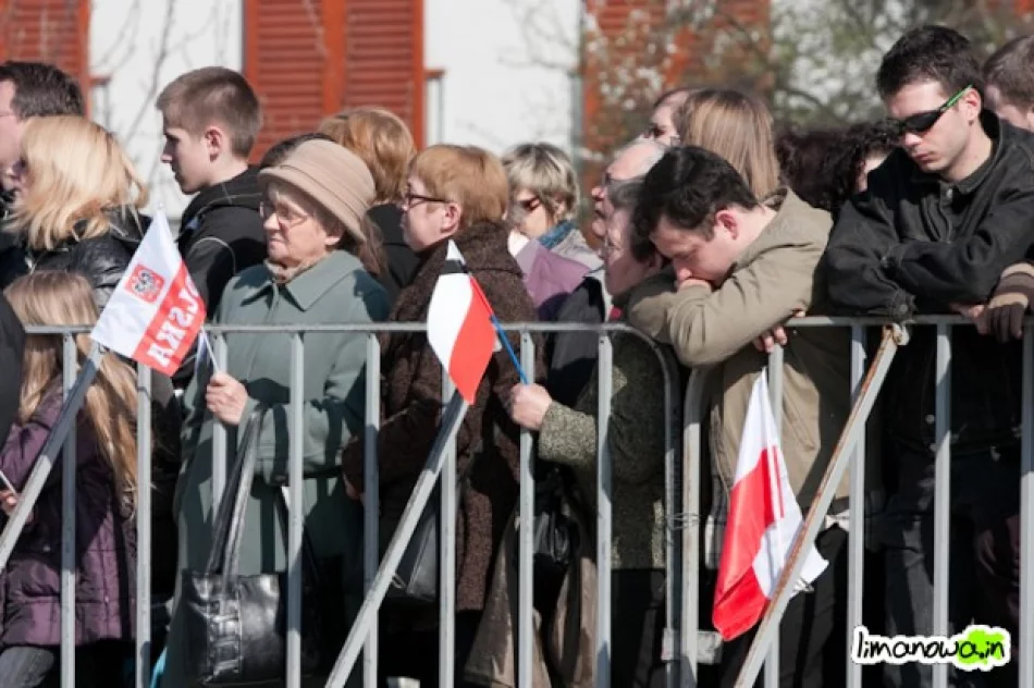 Polska pożegnała Parę Prezydencką - zdjęcie 11