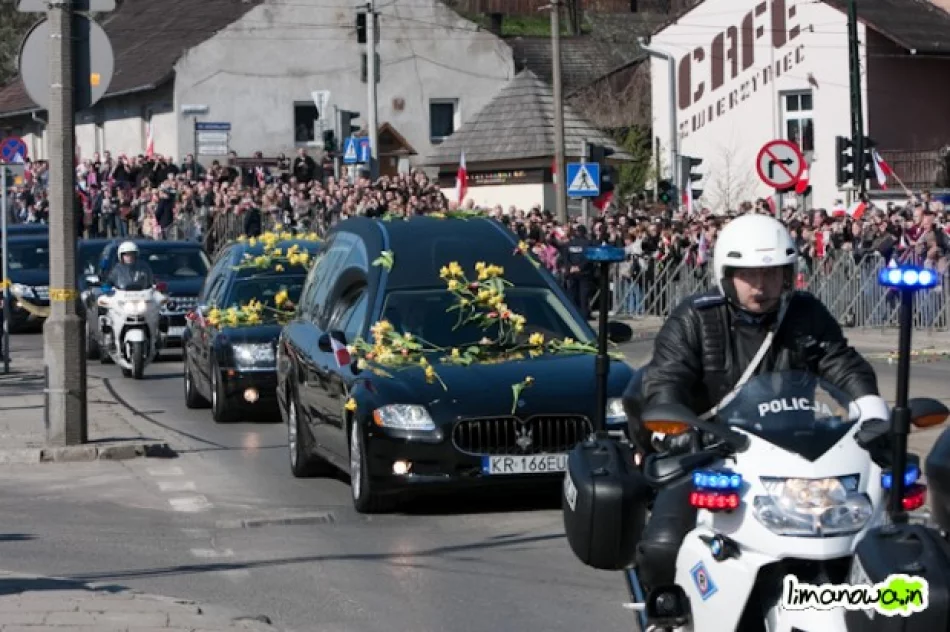 Polska pożegnała Parę Prezydencką - zdjęcie 15
