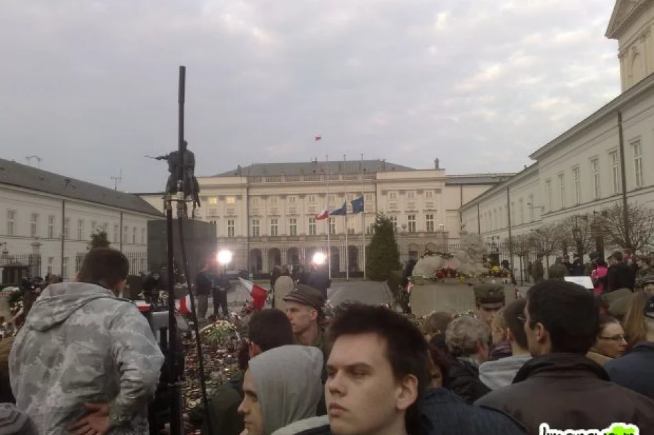 Trumna w kaplicy - zdjęcie 14