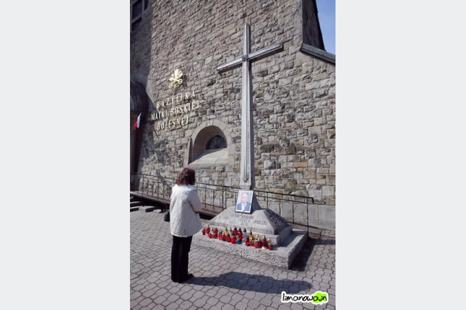 Limanowa w żałobie - przypominamy w 15. rocznicę katastrofy smoleńskiej - zdjęcie 2