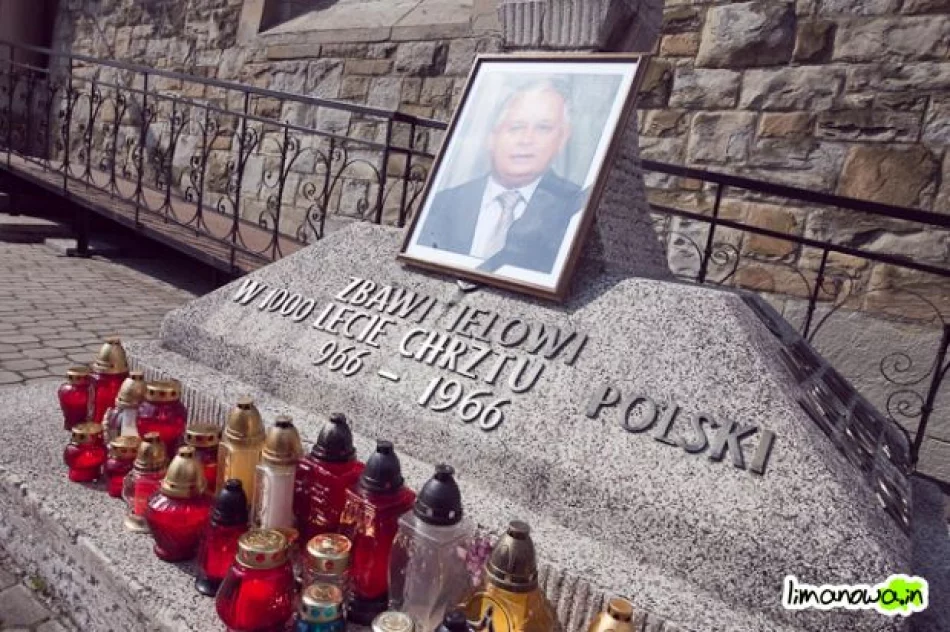 Limanowa w żałobie - przypominamy w 15. rocznicę katastrofy smoleńskiej - zdjęcie 5