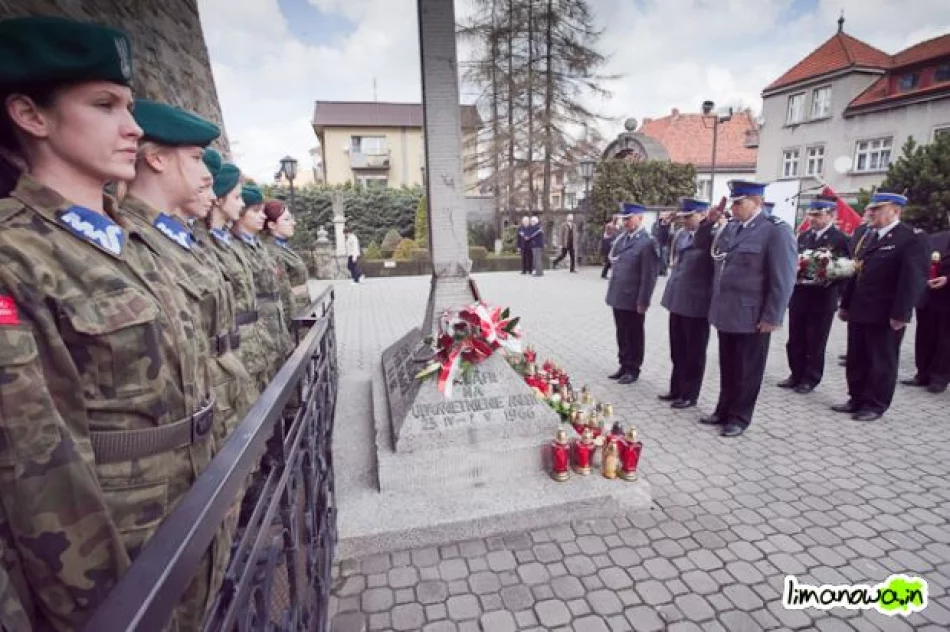 Limanowa w żałobie - przypominamy w 15. rocznicę katastrofy smoleńskiej - zdjęcie 14