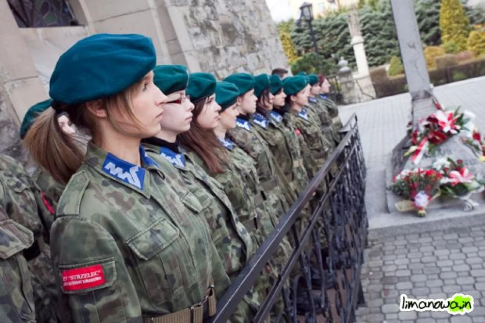 Limanowa w żałobie - przypominamy w 15. rocznicę katastrofy smoleńskiej - zdjęcie 19