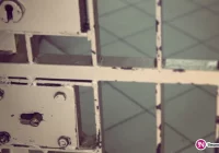 Funkcjonariusze wyciągali nietrzeźwego awanturnika z taksówki. Jednego z policjantów 53-latek uderzył głową w twarz - zdjęcie główne