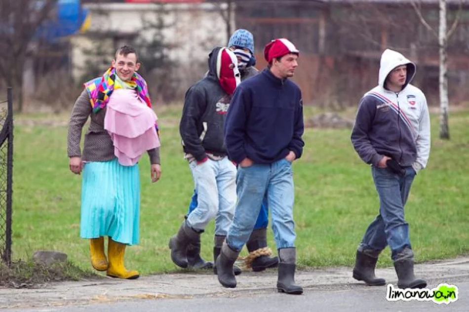 Dziady Śmiguśne 2010 - zdjęcie 12