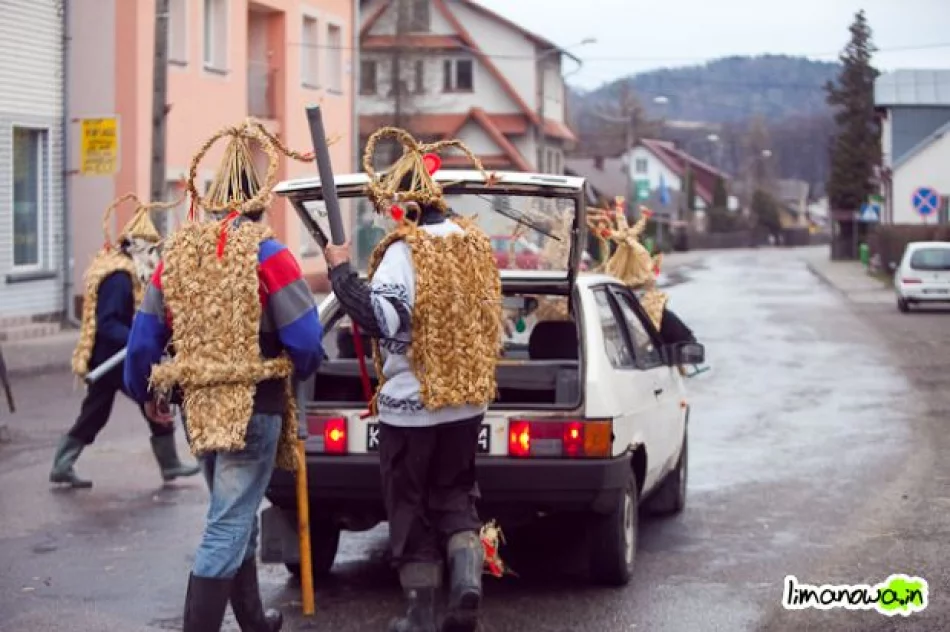 Dziady Śmiguśne 2010 - zdjęcie 16