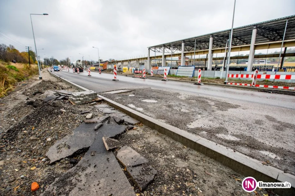 Dziury kilka dni po naprawieniu nowej nawierzchni (wideo) - zdjęcie 4