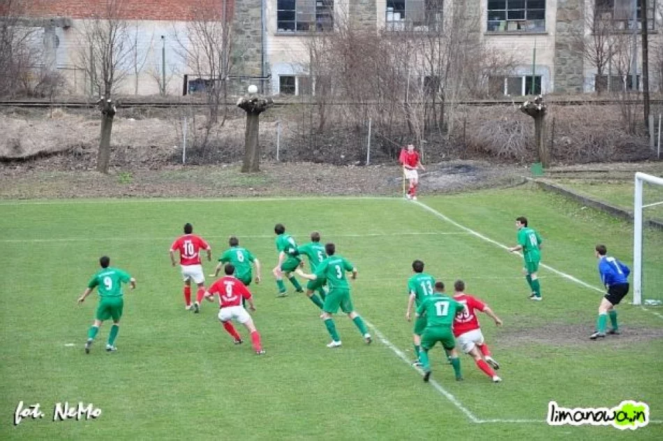 Tymbark rozgromił Słopnice - zdjęcie 6