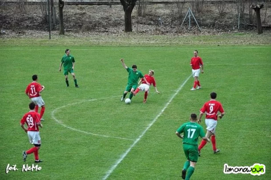 Tymbark rozgromił Słopnice - zdjęcie 20