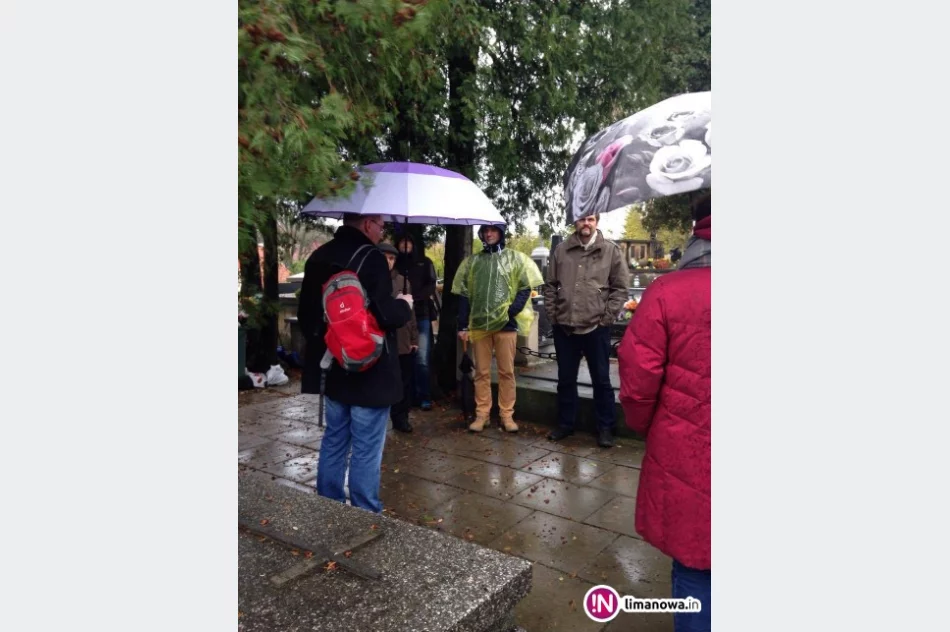 Poznawali historię limanowskiej nekropolii - zdjęcie 4