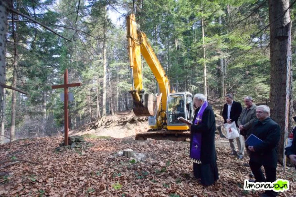Pierwsze prace przy budowie drogi krzyżowej na Miejską Górę - zdjęcie 6