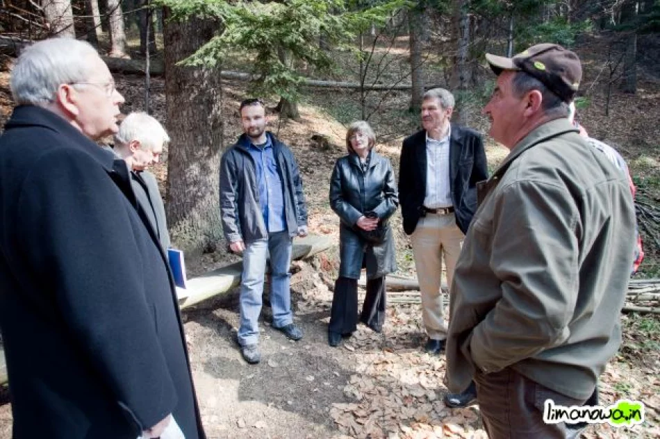 Pierwsze prace przy budowie drogi krzyżowej na Miejską Górę - zdjęcie 17