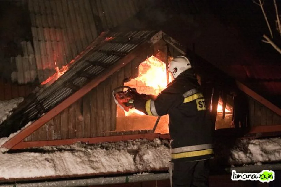 Pożar domu w Laskowej - zdjęcie 17