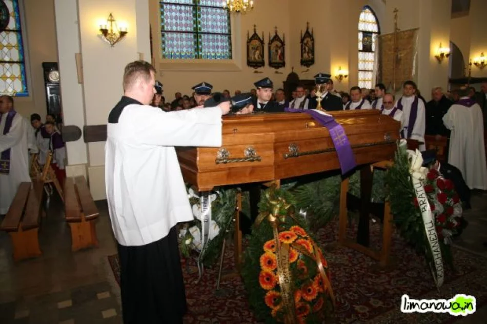 Pogrzeb ks. Józefa Kiełbasy - zdjęcie 9