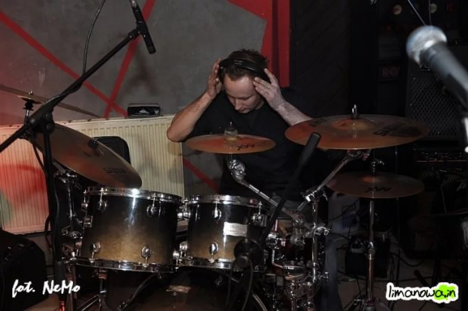 Koncert UNCOVER w Nostalgia PUB - zdjęcie 2