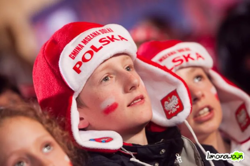 Kibice zamarli - zdjęcie 11