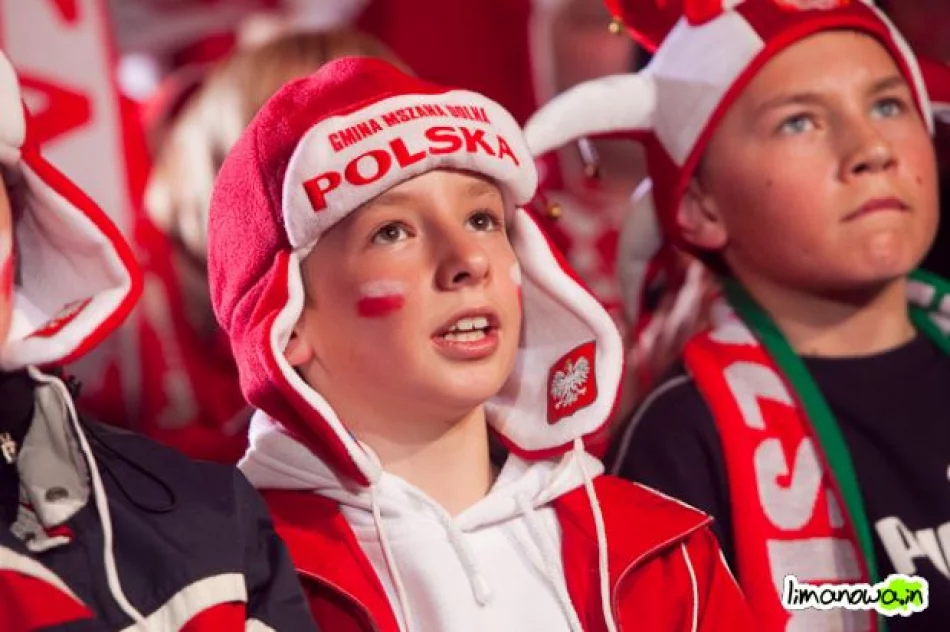 Kibice zamarli - zdjęcie 14