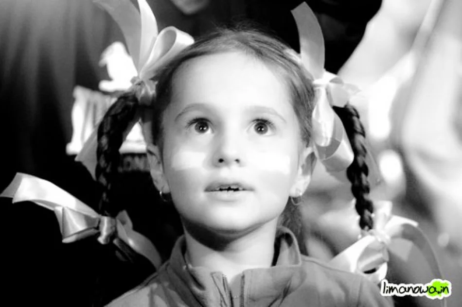 Kibice zamarli - zdjęcie 15