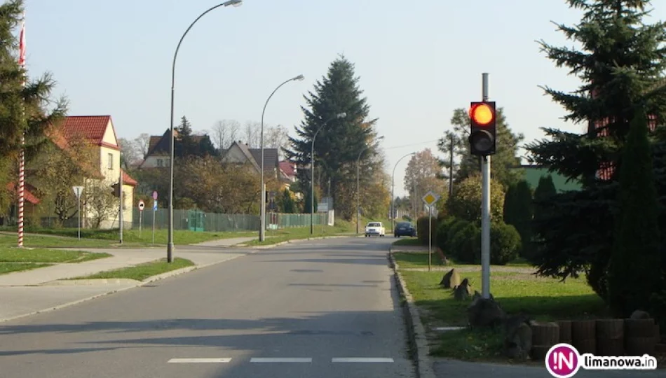 Nowe światła w mieście. Część kierowców je ignoruje (wideo) - zdjęcie 1