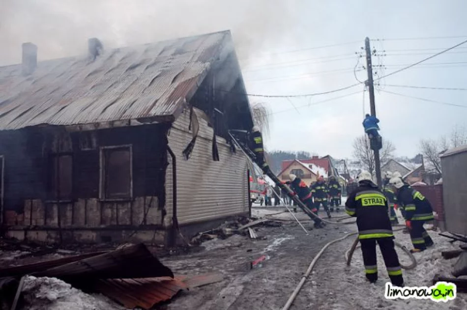 Pożar budynków w Ujanowicach - zdjęcie 6