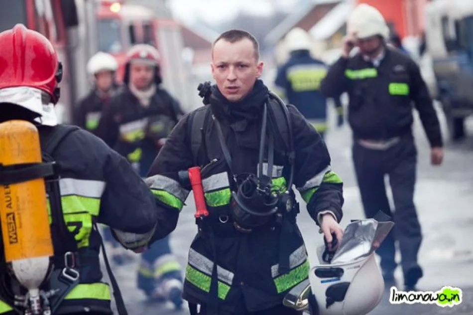 Pożar budynków w Ujanowicach - zdjęcie 9