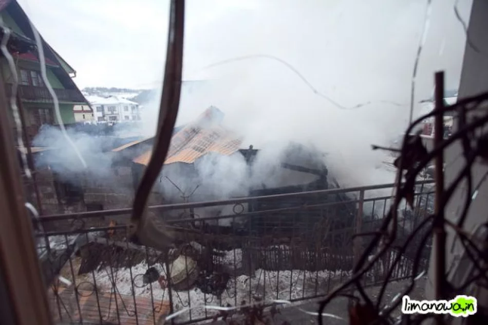 Pożar budynków w Ujanowicach - zdjęcie 16