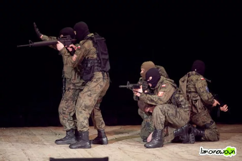 WOŚP 2010 Limanowa - zdjęcie 15