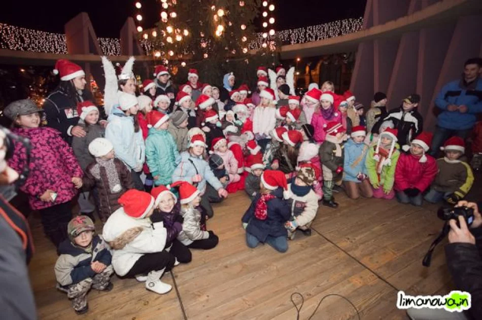 Mikołajki na rynku - zdjęcie 16