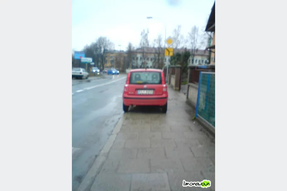 "Uczą parkować" - grudzień - zdjęcie 19