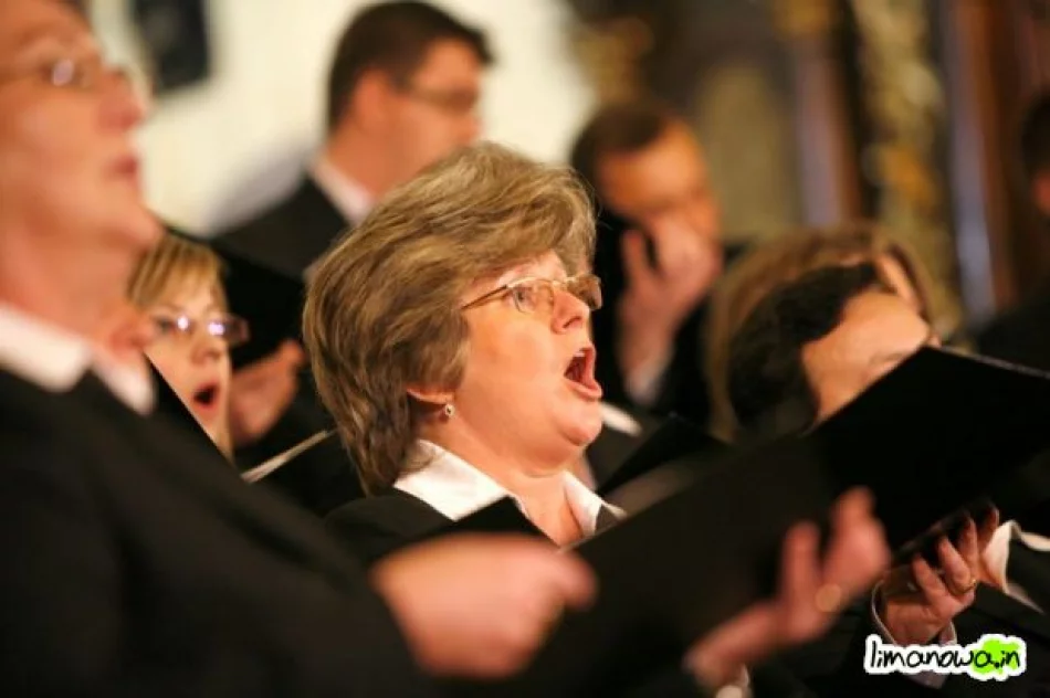 Canticum koncertował wspólnie ze Strażą Graniczną - zdjęcie 19