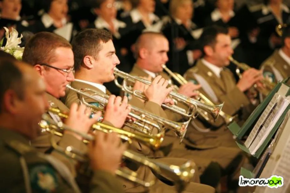 Canticum koncertował wspólnie ze Strażą Graniczną - zdjęcie 20