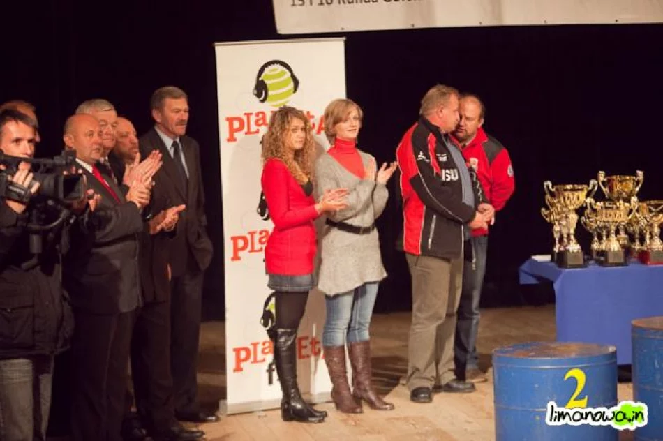 Wyścig Górski - Przełęcz pod Ostrą - wręczenie pucharów - zdjęcie 3