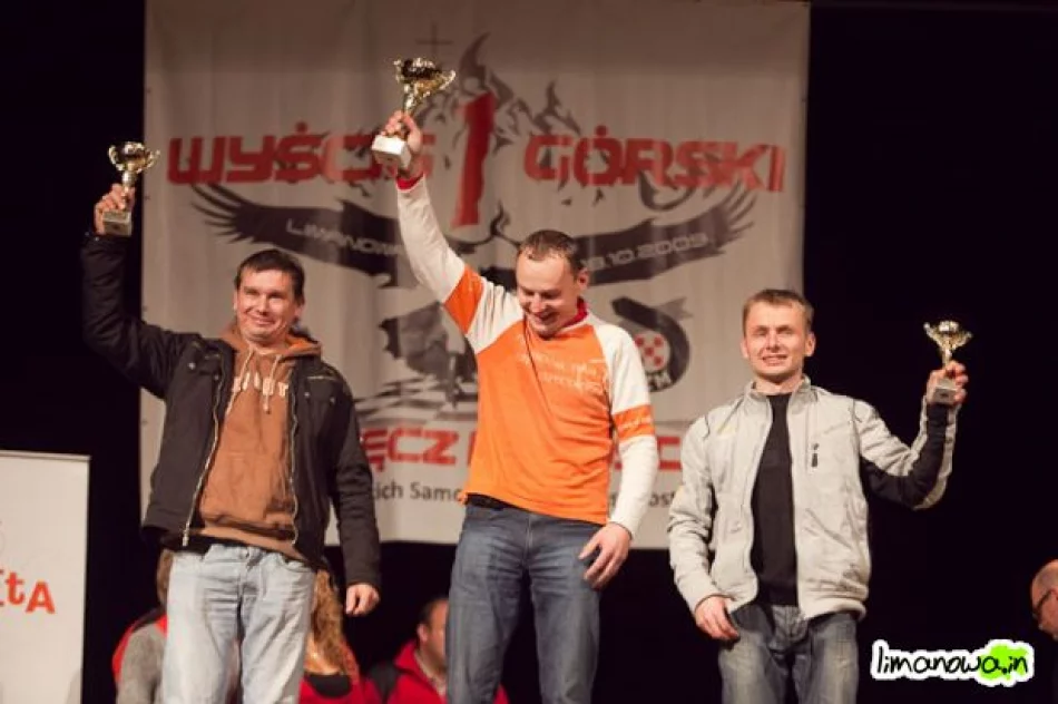 Wyścig Górski - Przełęcz pod Ostrą - wręczenie pucharów - zdjęcie 11