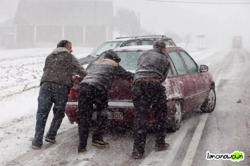 Krajówka nr 28 zablokowana - galeria zdjęć - zdjęcie 6