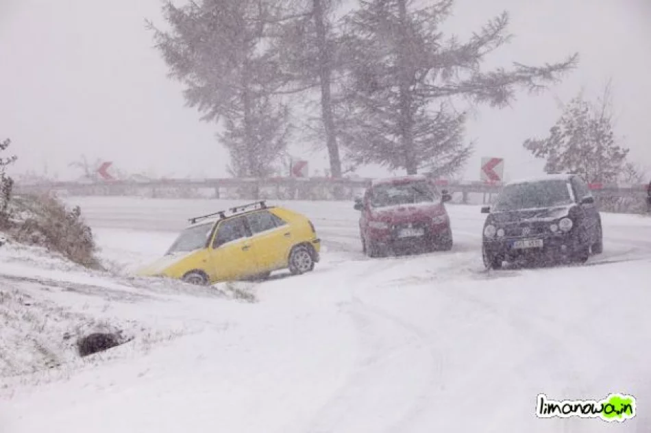 Krajówka nr 28 zablokowana - galeria zdjęć - zdjęcie 9