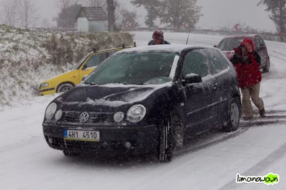 Krajówka nr 28 zablokowana - galeria zdjęć - zdjęcie 11