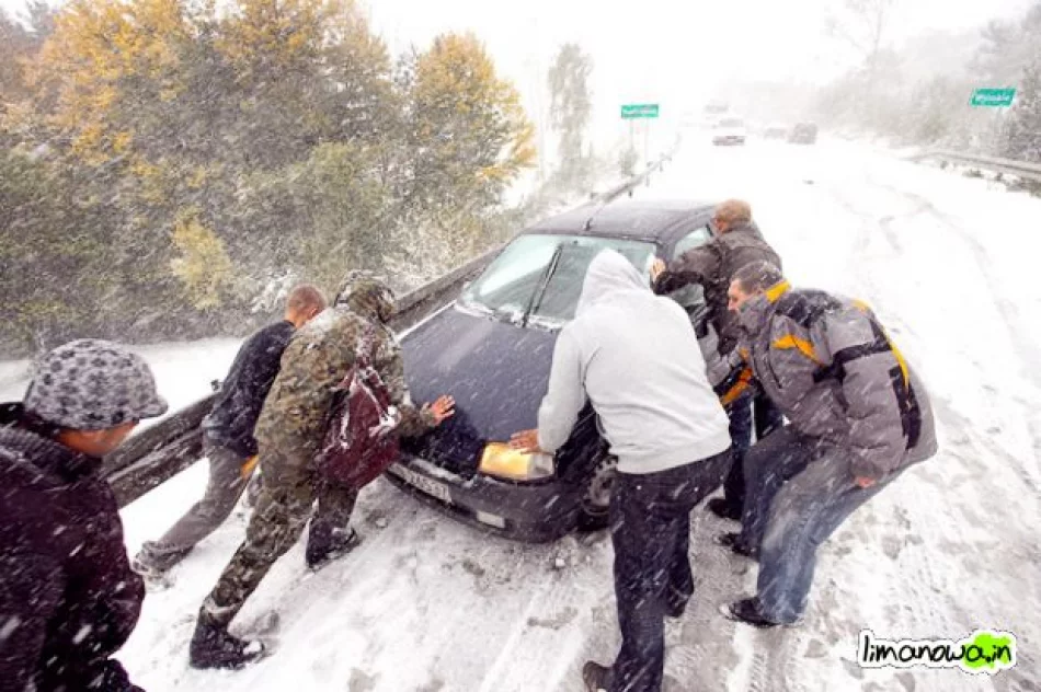 Krajówka nr 28 zablokowana - galeria zdjęć - zdjęcie 20