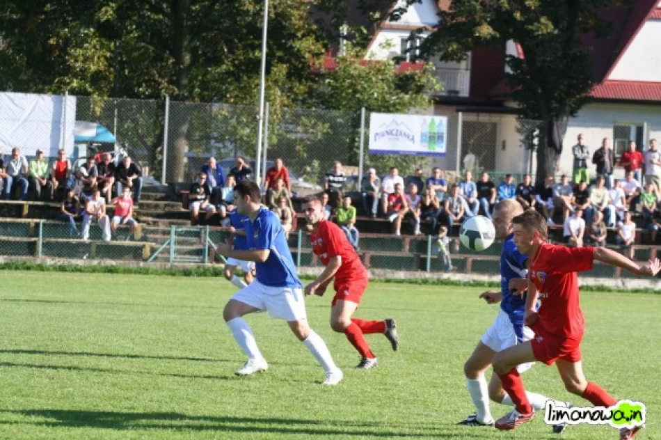 Galeria: Limanovia - Skawa Wadowice 1-0. - zdjęcie 16