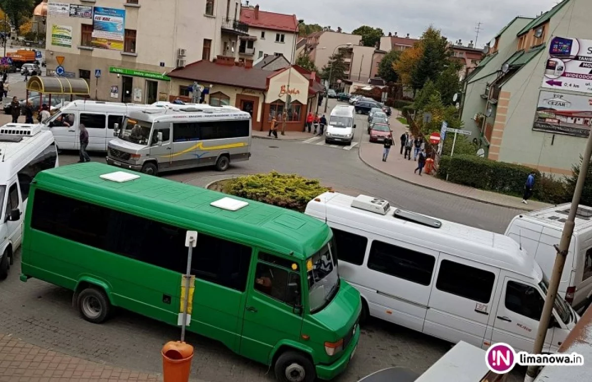 Kierowcy busów blokowali przejazd, posypały się mandaty